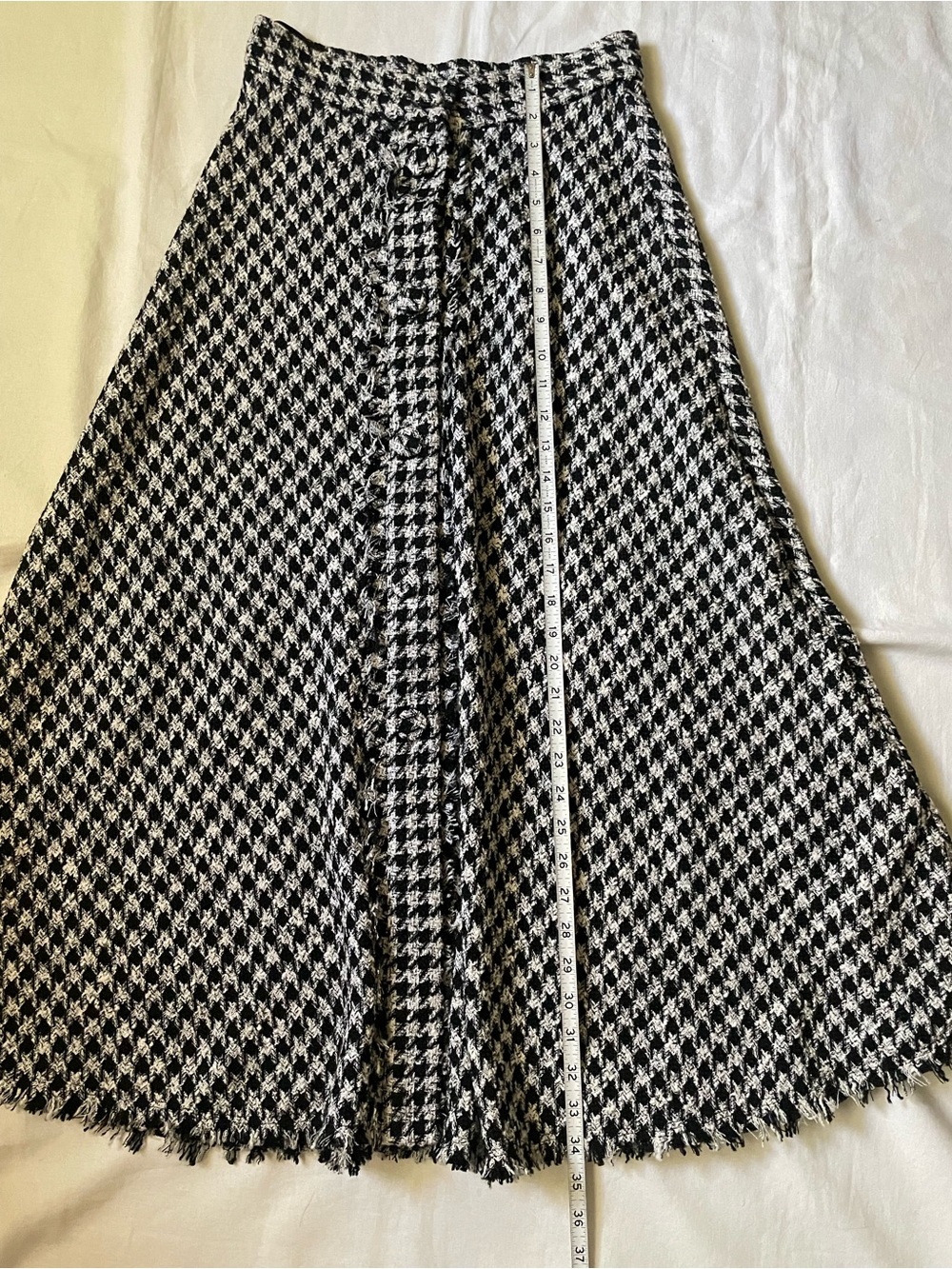 Zara Black and White Tweed Houndstooth A line Skirt - Picture 6 of 7